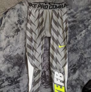 NIKE COMBAT PRO FOOOTBALL COMPRESSION LEGGINGS
